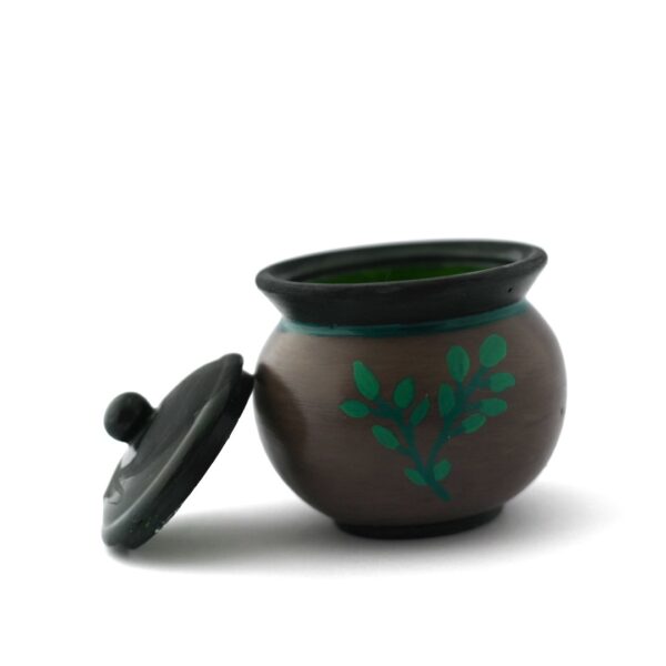 Herinneringen in Gietgips Kleine Urn